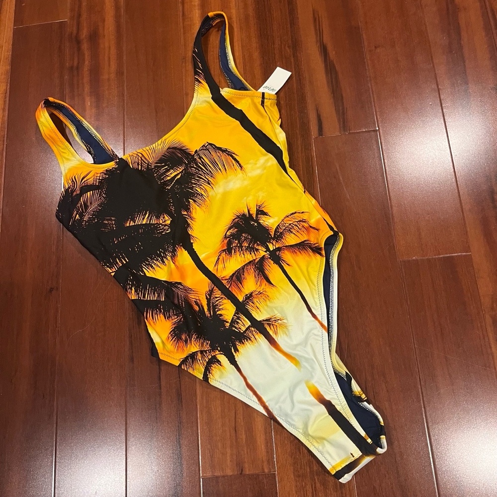 New NWT Aerie Swimsuit One-Piece Cheekiest Sunset Palm Tropical Yellow Sz‎ Small